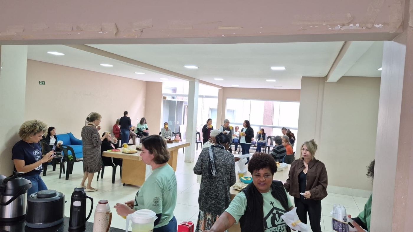 Café da tarde do Ministério Honrar